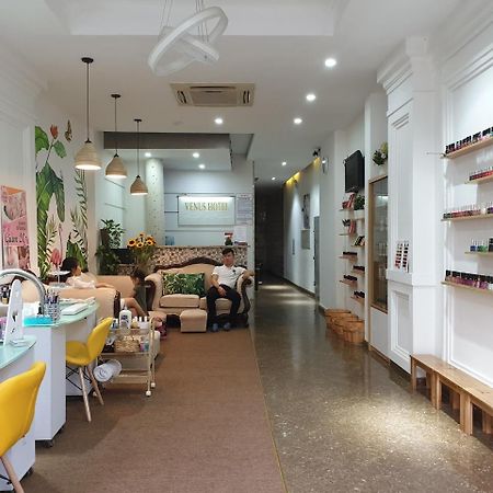 Venus Hotel Hanoi Bagian luar foto