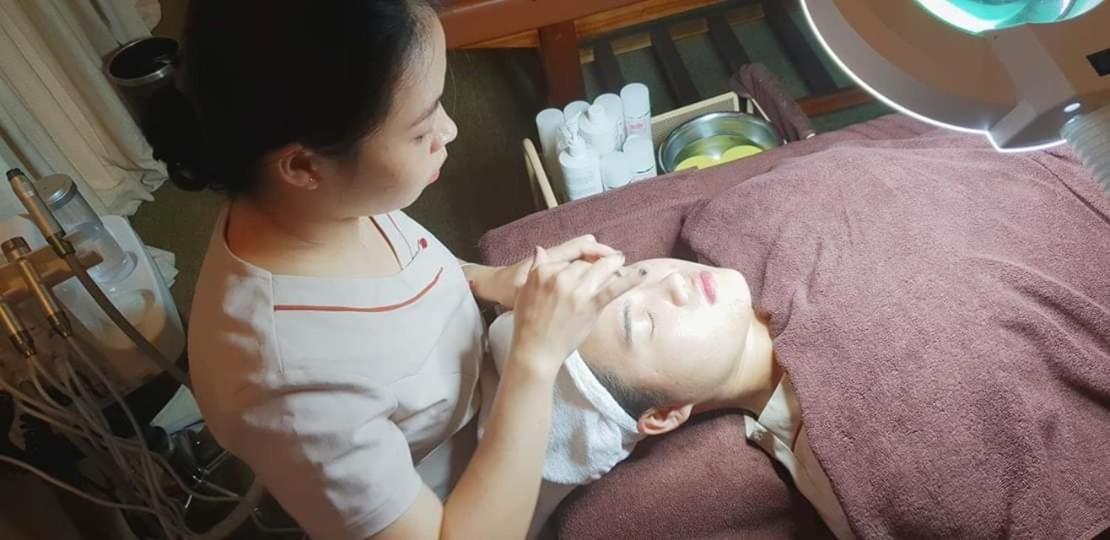 Venus Hotel Hanoi Bagian luar foto