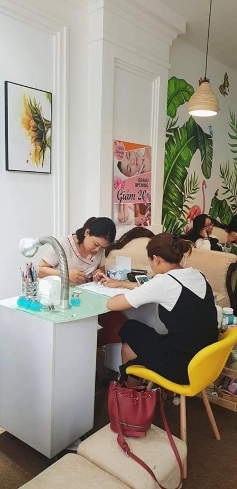 Venus Hotel Hanoi Bagian luar foto